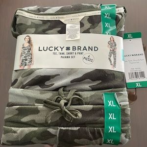 NWT Lucky Brand 4 piece pajama set (size xl)